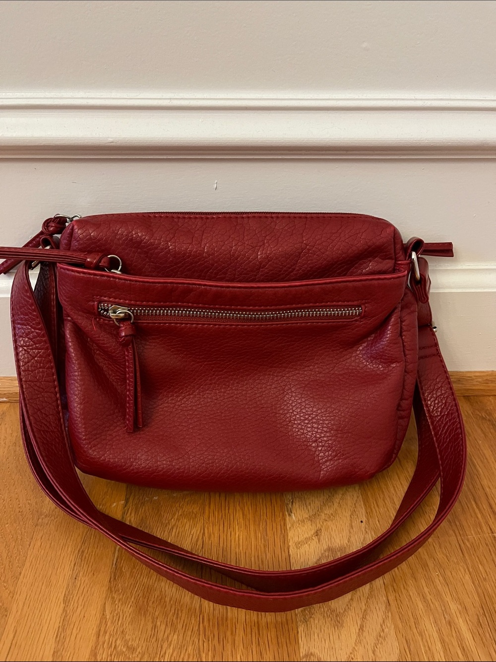 Bueno Red Leather Crossbody Bag with Front Zip Pocket